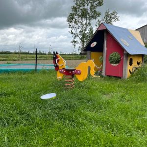 speeltuin bij gastouder kimberley in Aduard